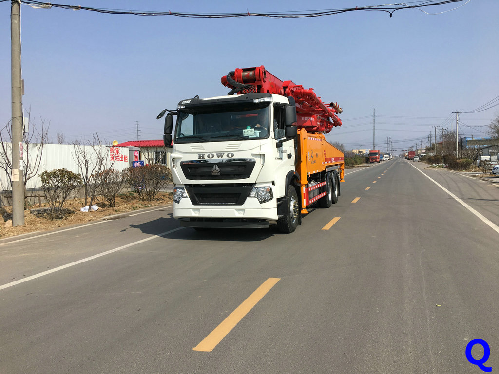 小型混凝土泵車，科尼樂，天泵，小型泵車