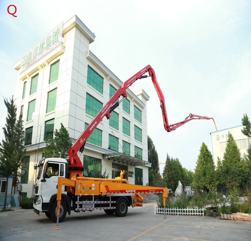 小型混凝土泵車，天泵，小型泵車